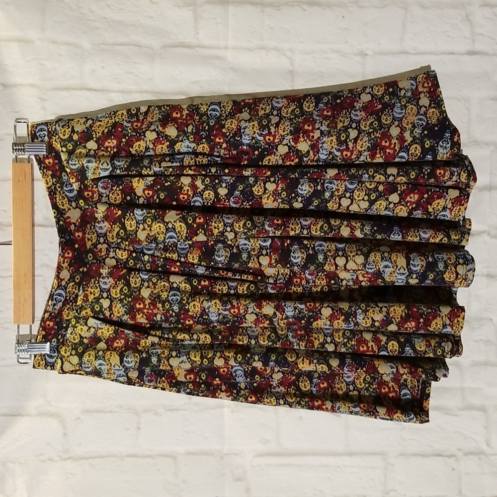 NWOT-Lularoe Madison pleated skirt with pockets